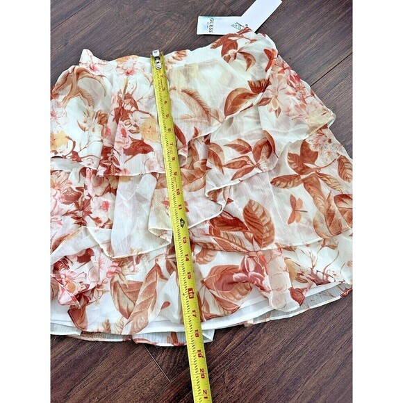 GUESS Women's Mini Skirt Tiered Forest Floral Print Brown White mini Skirt M - Picture 6 of 10